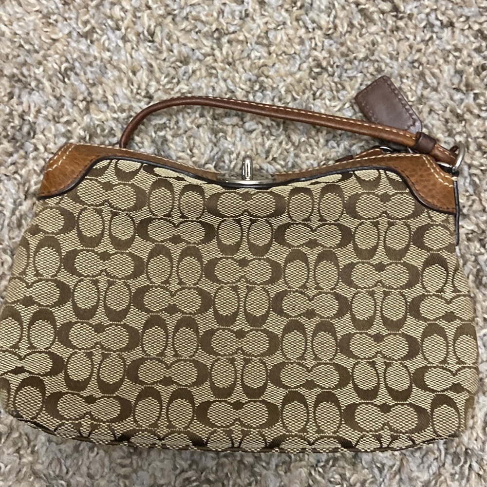 Coach wristlet. Great condition